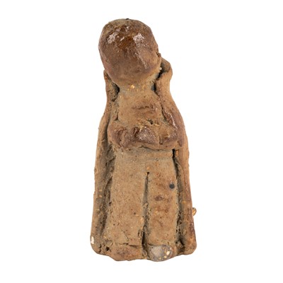 Lot 402 - A studio pottery earthenware figure