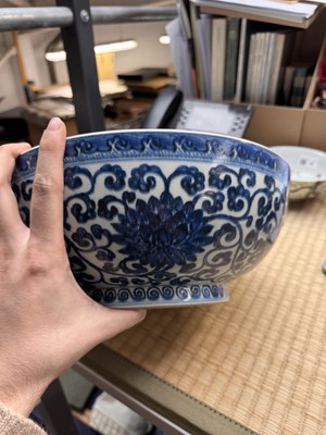 Lot 61 - A Chinese Ming-style blue and white 'dice' bowl, Yongzheng mark and possibly of the period