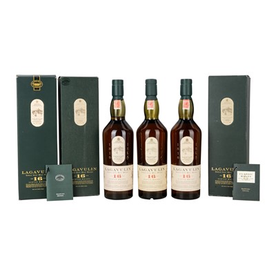 Lot 372 - Lagavulin 16 year old - 3 bottles