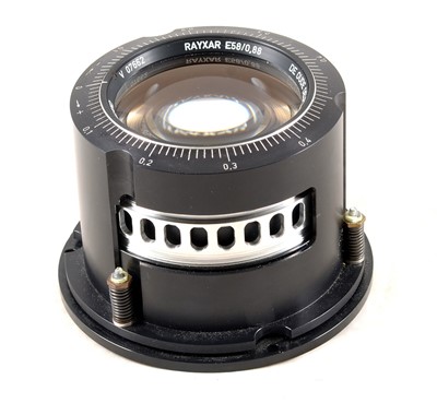 Lot 206 - Large Rayxar E58 0.88 Old Delft Lens.