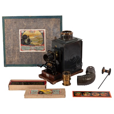Lot 74 - A Gerbuder Bing Magic Lantern Set
