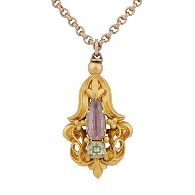 Lot 95 - A chrysoberyl and topaz Georgian repousse pendant necklace