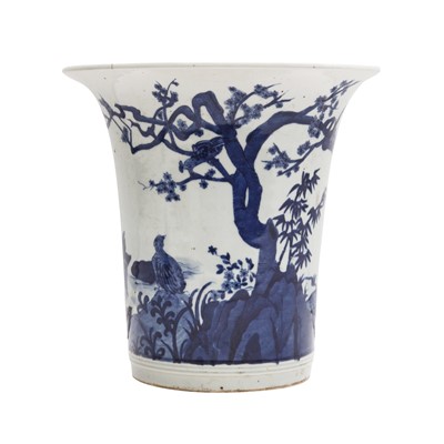 Lot 87 - A Chinese blue and white 'bird and lotus' jardinière, Qing dynasty, 19th century