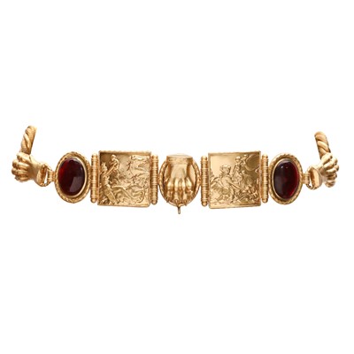 Lot 140 - Gianfranco Ferre Etruscan Revival Chain Belt