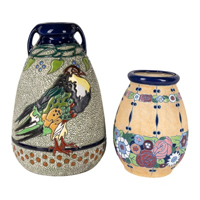 Lot 90 - Amphora (Czech)