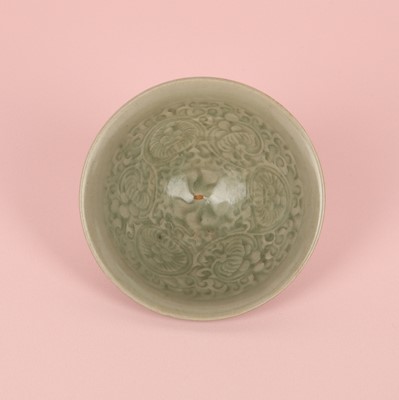 Lot 43 - A small fine Chinese Yaozhou celadon 'chrysanthemum' moulded bowl, Northern Song - Jin dynasty
