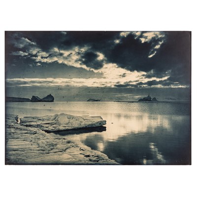 Lot 118 - Ponting. Polar Photographs (2) 1910-11