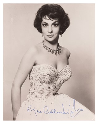 Lot 146 - Photograph Collection.- Hollywood Interest