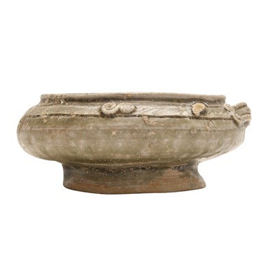 Lot 252 - A Chinese celadon-glazed 'proto-porcelain' footed bowl, Western Zhou dynasty