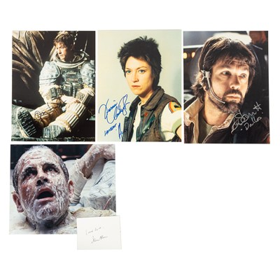 Lot 159 - Alien.