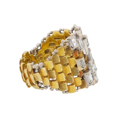 Lot 259 - Charles De Temple | A diamond ring, circa 1980