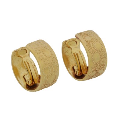 Lot 16 - A pair of hoop earrings