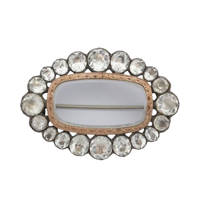 Lot 94 - A paste frame brooch