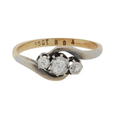 Lot 50 - A diamond three stone ring