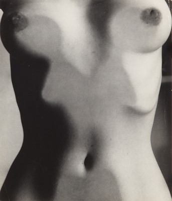 Lot 46 - Ruth Bernhard (1905-2006)