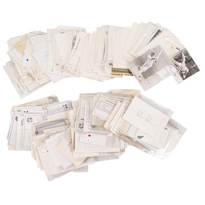 Lot 536 - Autograph Collection.- Cricket Interest