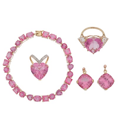 Lot 212 - A pink topaz jewellery set