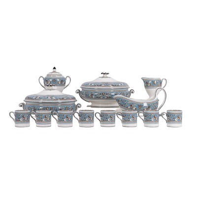 Lot 183 - A Wedgwood turquoise 'Florentine' pattern dinner service