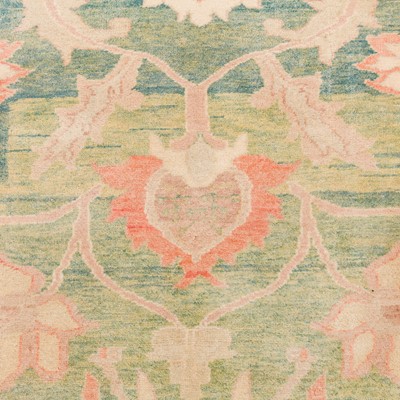 Lot 65 - A fine Arts & Crafts design carpet
