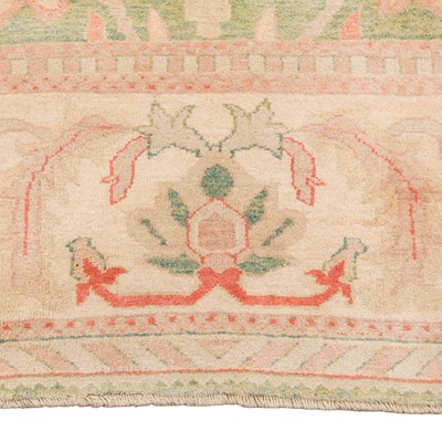 Lot 65 - A fine Arts & Crafts design carpet