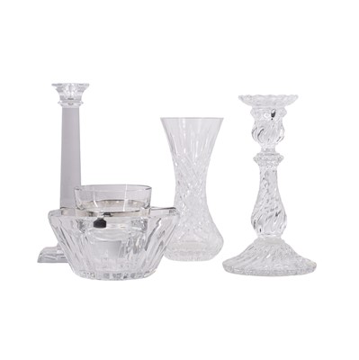 Lot 143 - A group of modern Baccarat crystal