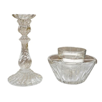 Lot 331 - A group of modern Baccarat crystal
