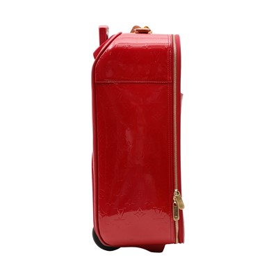 Lot 16 - Louis Vuitton Pomme D'Amour Monogram Vernis Pegase 45