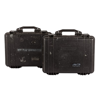 Lot 230 - Peli