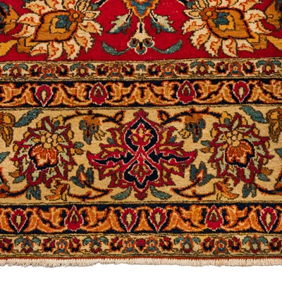 Lot 41 - A very fine Isfahan rug, central Persia