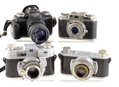 Lot 444 - Mini End-Lot inc a Minolta 110 SLR.