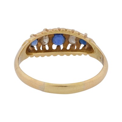 Lot 23 - A sapphire and diamond five stone ring