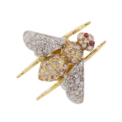 Lot 167 - A ruby, yellow and white diamond fly pin