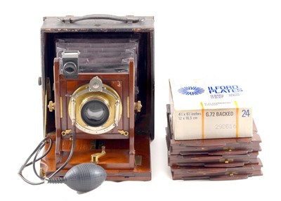 Lot 138 - Dallmeyer Correspondent Half Plate Camera.