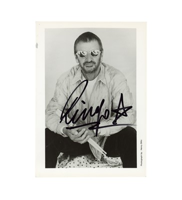 Lot 335 - Starr (Ringo)