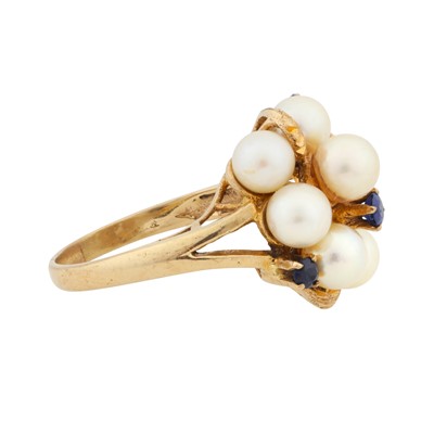 Lot 33 - A sapphire and pearl dress ring