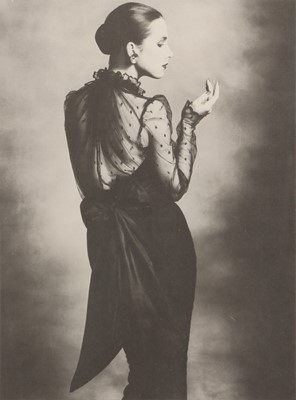 Lot 231 - John Swannell (b.1946)
