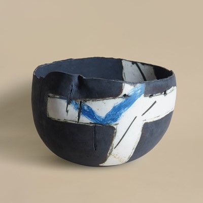 Lot 171 - Gordon Baldwin (British 1932-2025)