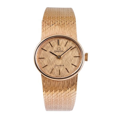 Lot 176 - Ladies' Omega 'Genève' Bracelet Watch