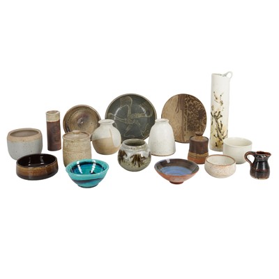 Lot 198 - British Studio Ceramics