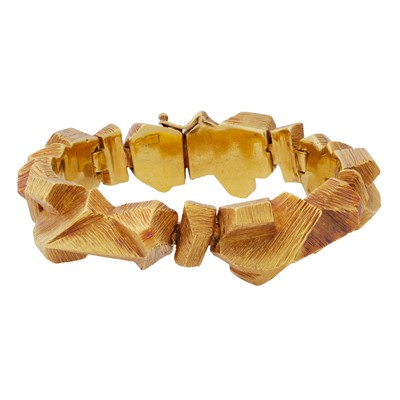 Lot 275 - David Webb Ι A 'Ski slope nugget' bracelet