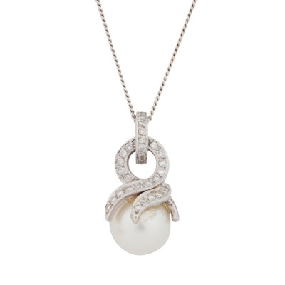 Lot 375 - A pearl and diamond pendant necklace