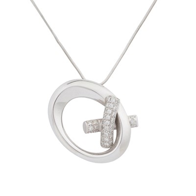 Lot 377 - A diamond pendant necklace