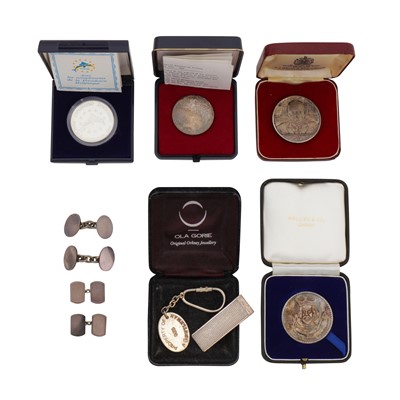 Lot 558 - A group of assorted silver silver medallions
