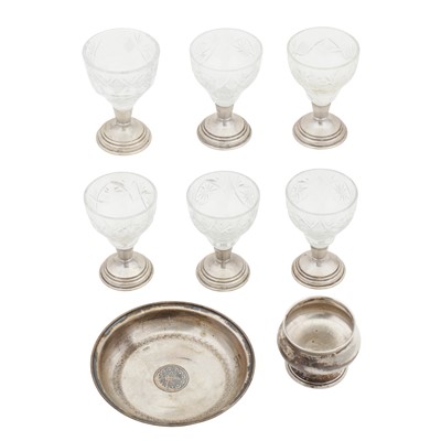 Lot 767 - A mixed group of silver
