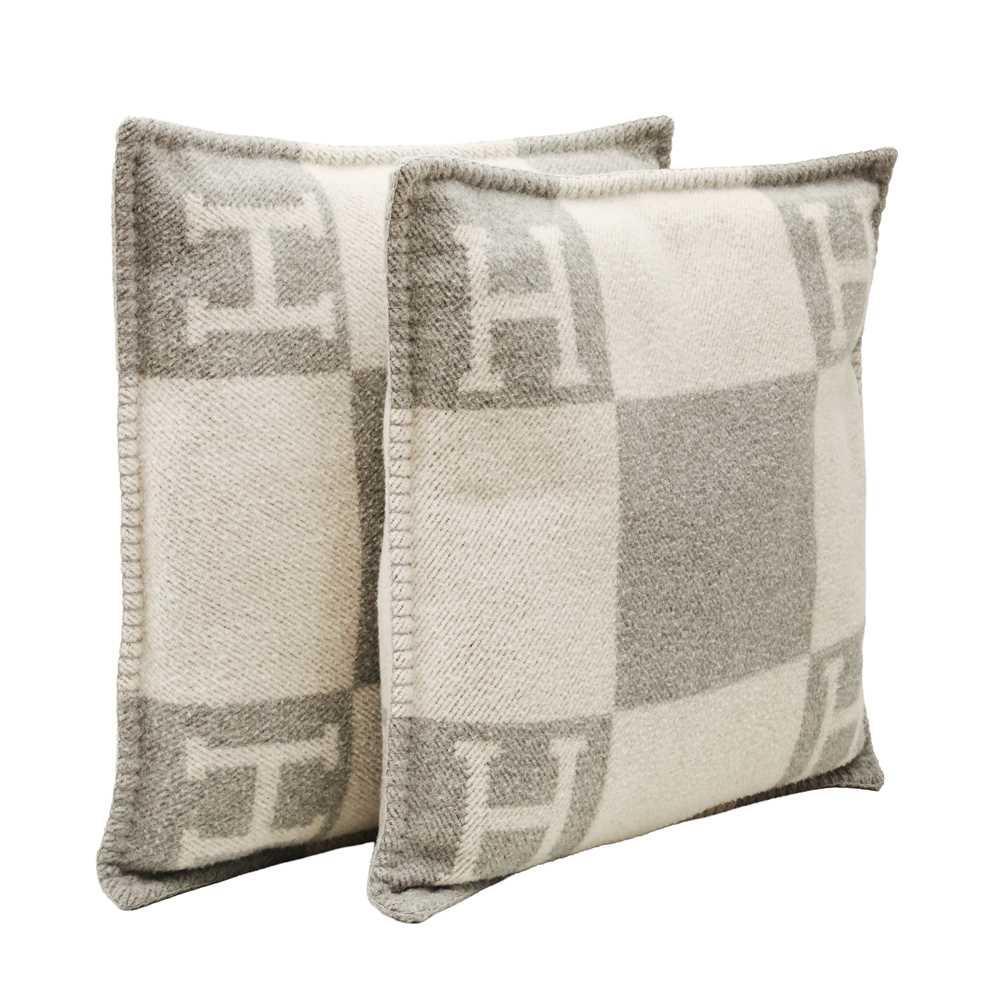 Lot 50 - Hermès Ecru Gris Clair Avalon Pillows Small Model