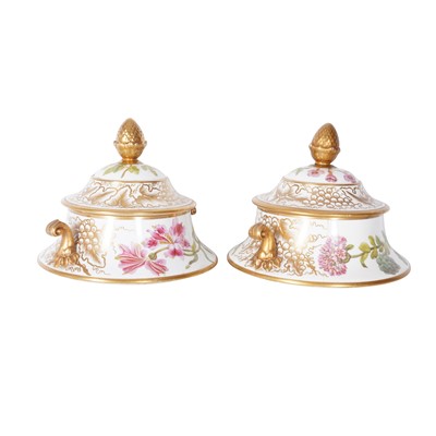 Lot 290 - A pair of Chamberlain Worcester ice pail covers