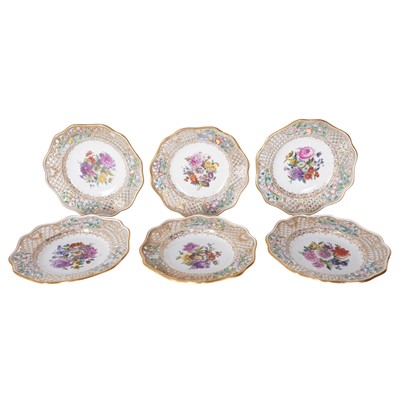 Lot 288 - A Set of Six Meissen-Style Porcelain Dessert Plates with Pierced Borders