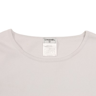 Lot 48 - Chanel Grey CC Knit Short Sleeve Sweater - Size 42