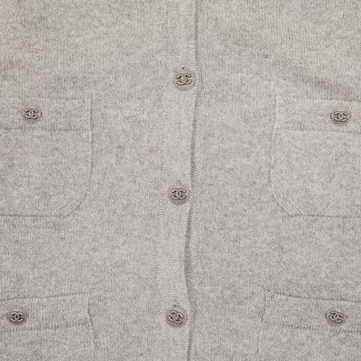 Lot 49 - Chanel Grey Cashmere Knit Waistcoat - Size 40