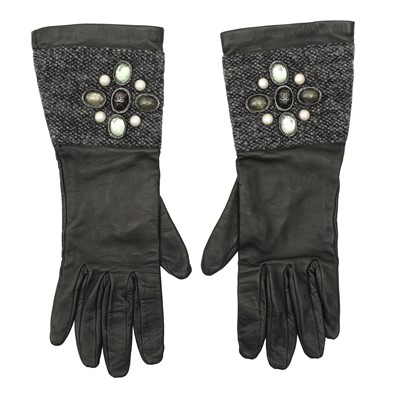 Lot 196 - Chanel Black Embellished Gloves - Size 8